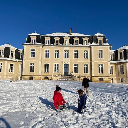 Chambre Romantique Dans Le Chateau De La Bouchatte Chazemais Bagian luar foto